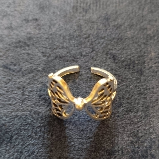 Butterfly Wings Fly Away Finger ring