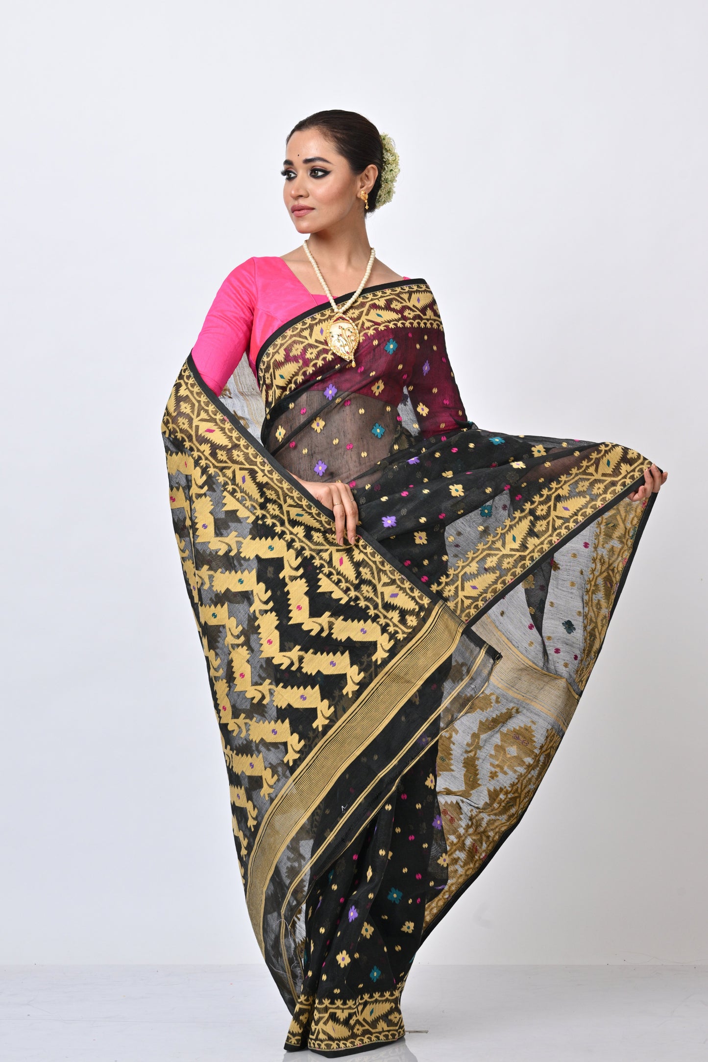 Traditional Jamadani Black Saree