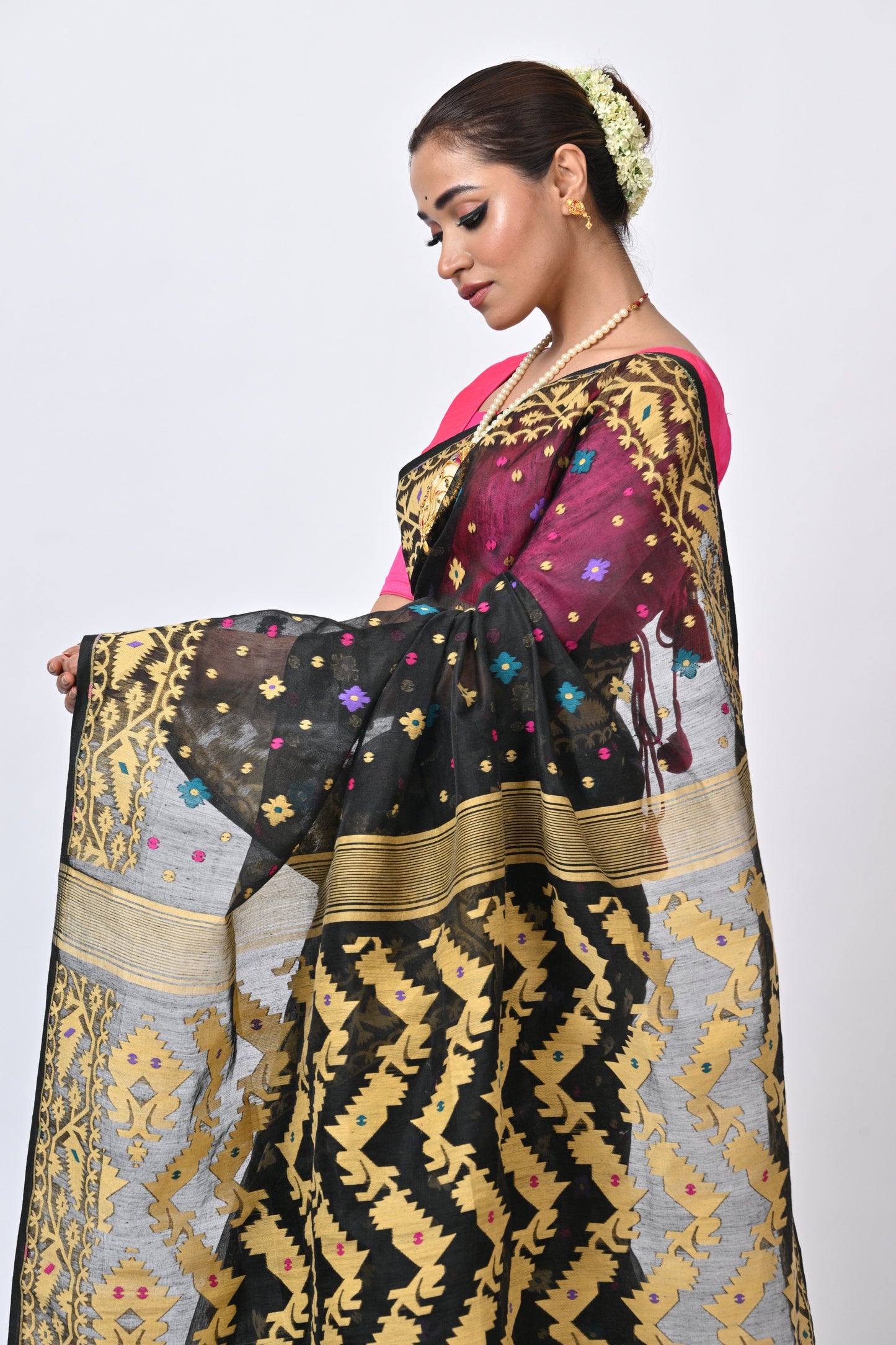 Traditional Jamadani Black Saree